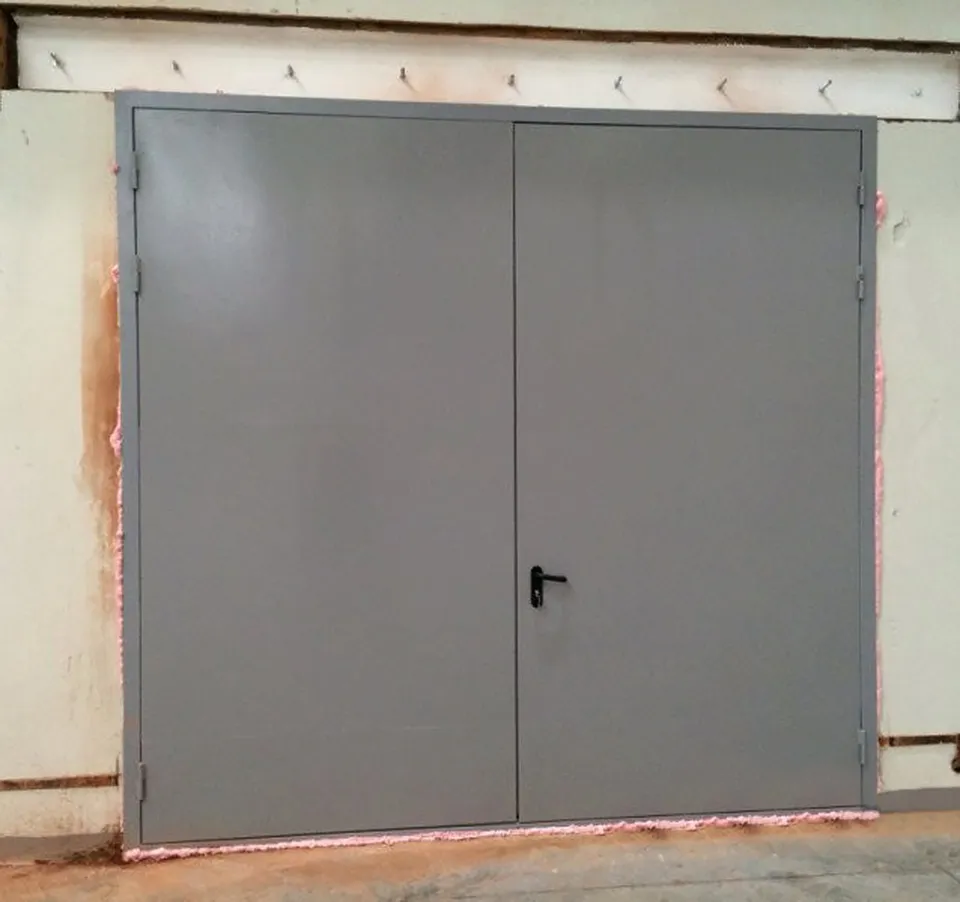 Противопожарные распашные ворота в Слуцке