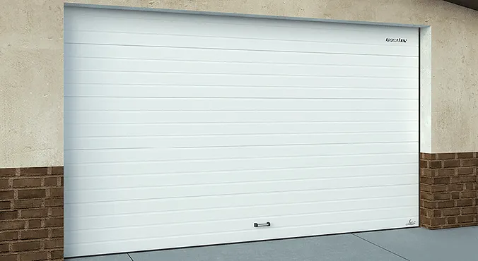 Ворота секционные подъемные для гаража DoorHan RSD02 белые