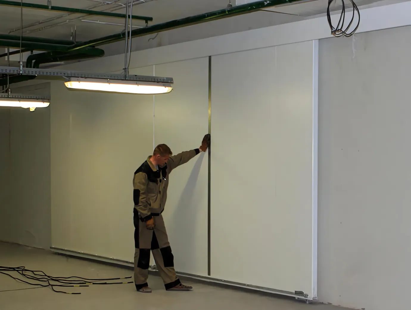 Ремонт противопожарных дверей и штор.png