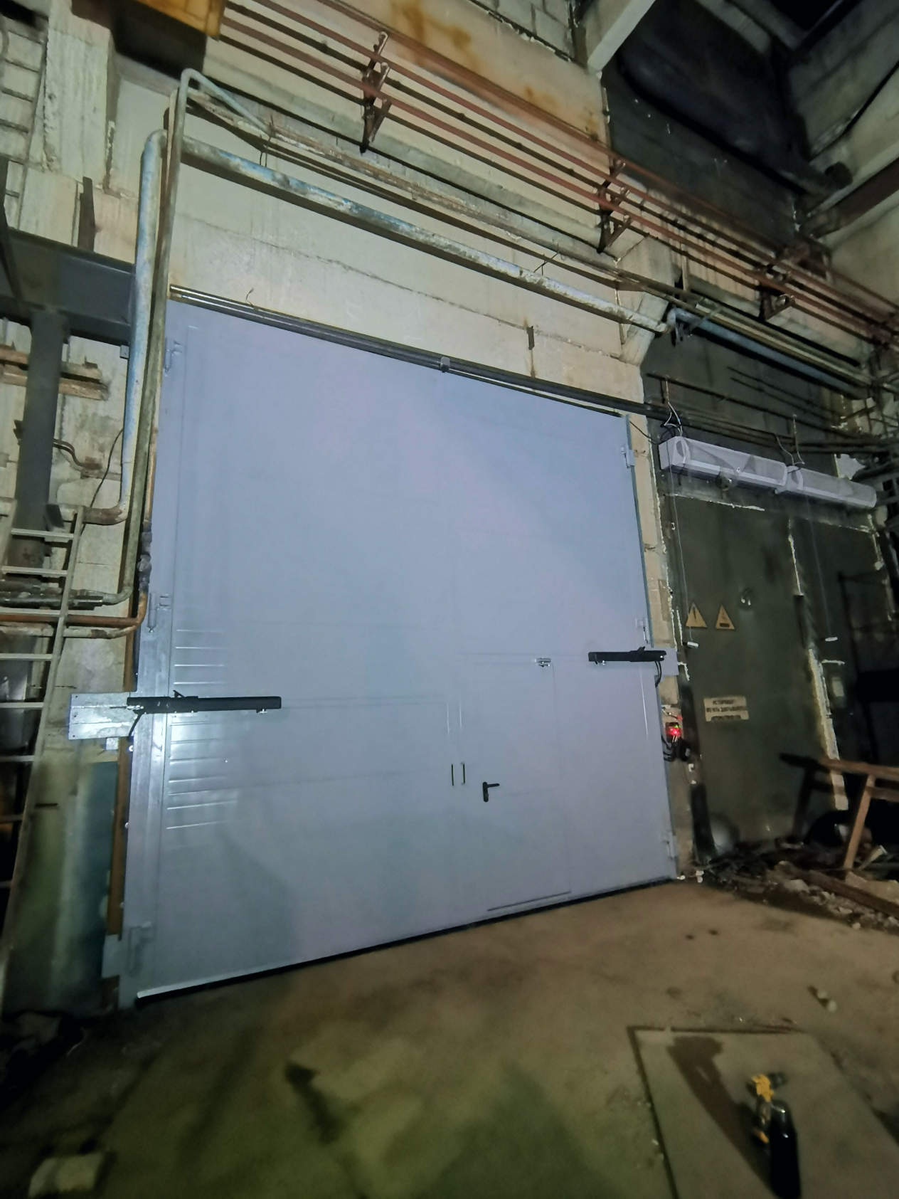 Ворота распашные 4800х5000