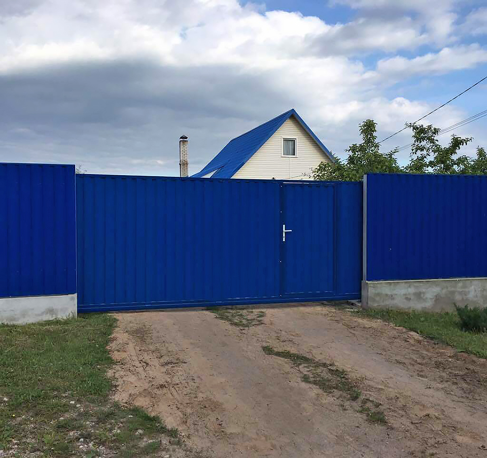 Откатные уличные ворота в Ошмянах