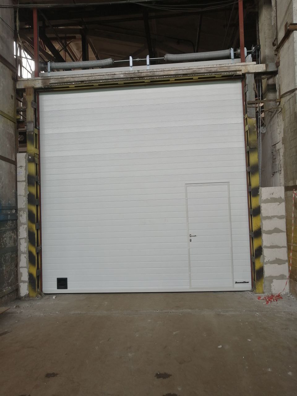 Промышленные ворота 4500х4500