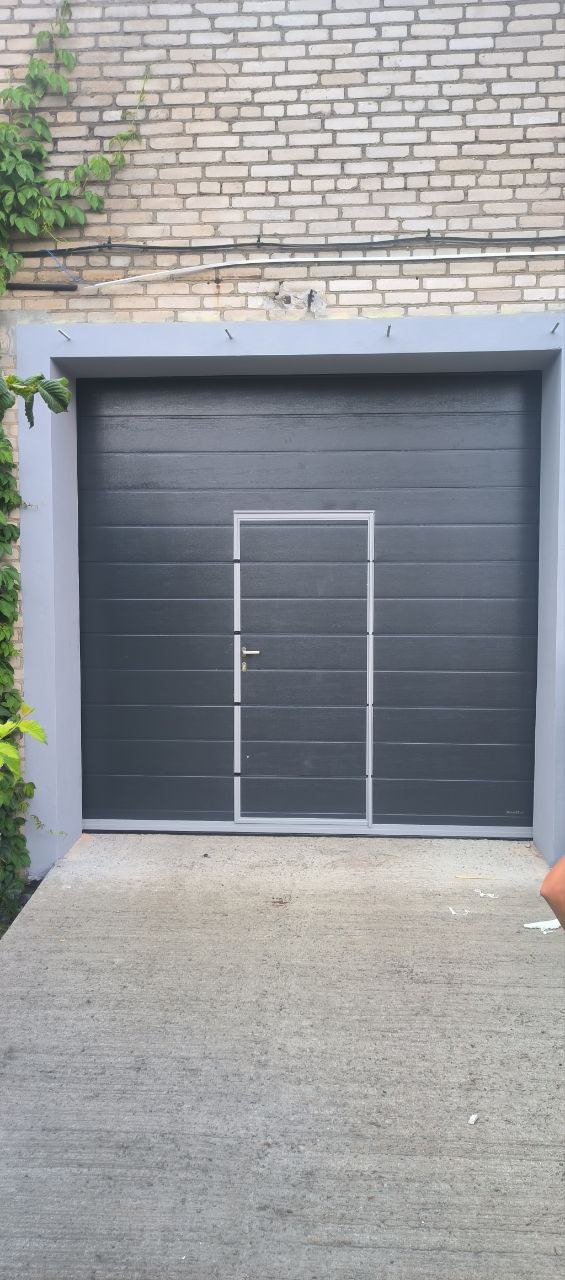 Промышленные ворота секционные ISD01 3080х3100