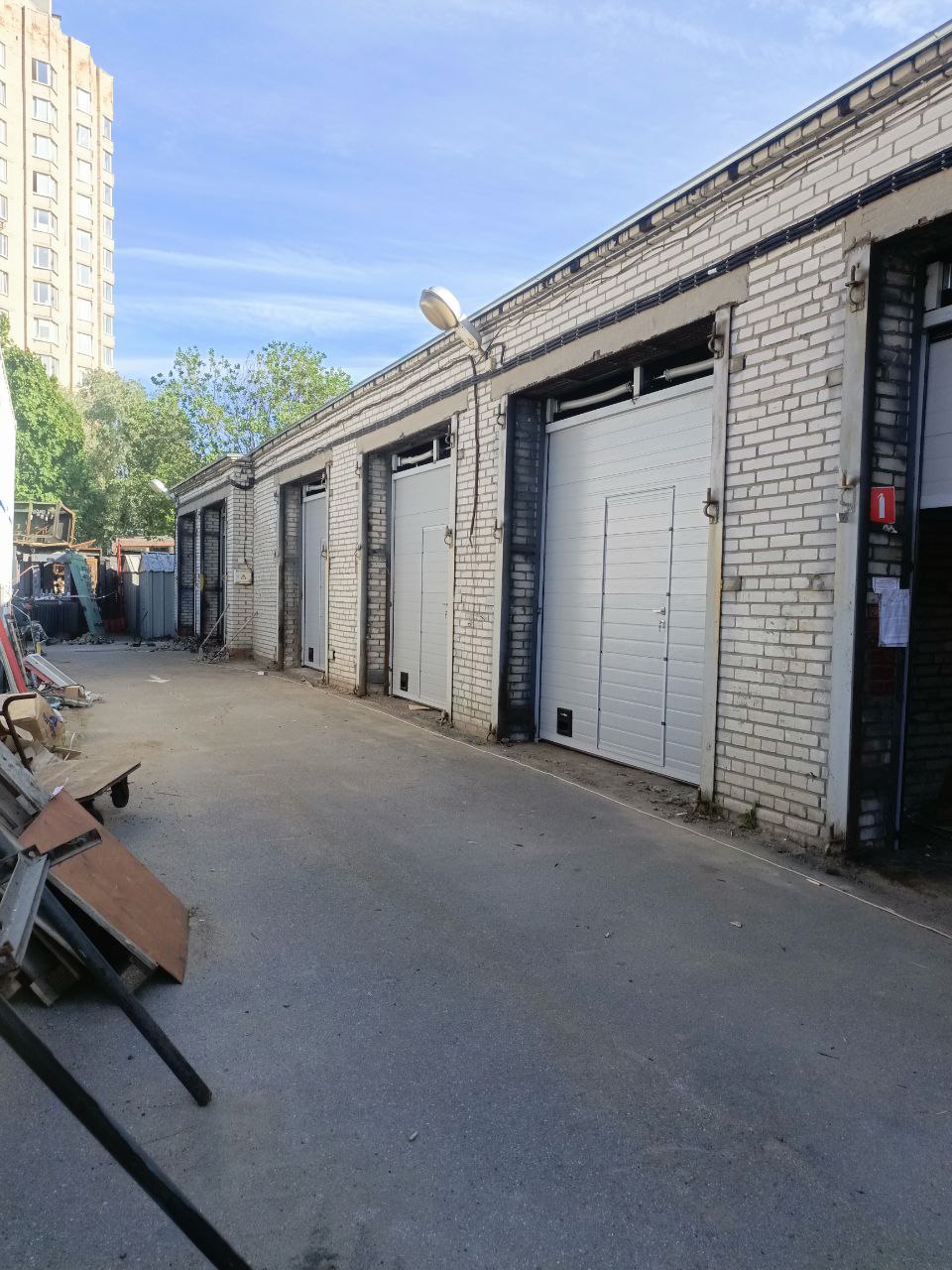 Промышленные секционные ворота ISD01 3000х2900