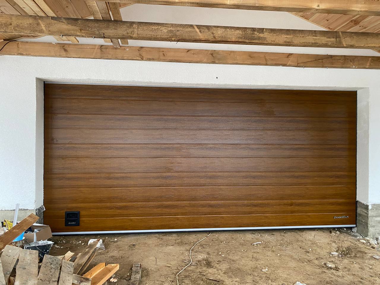 Секционные ворота ISD01 5500х2500