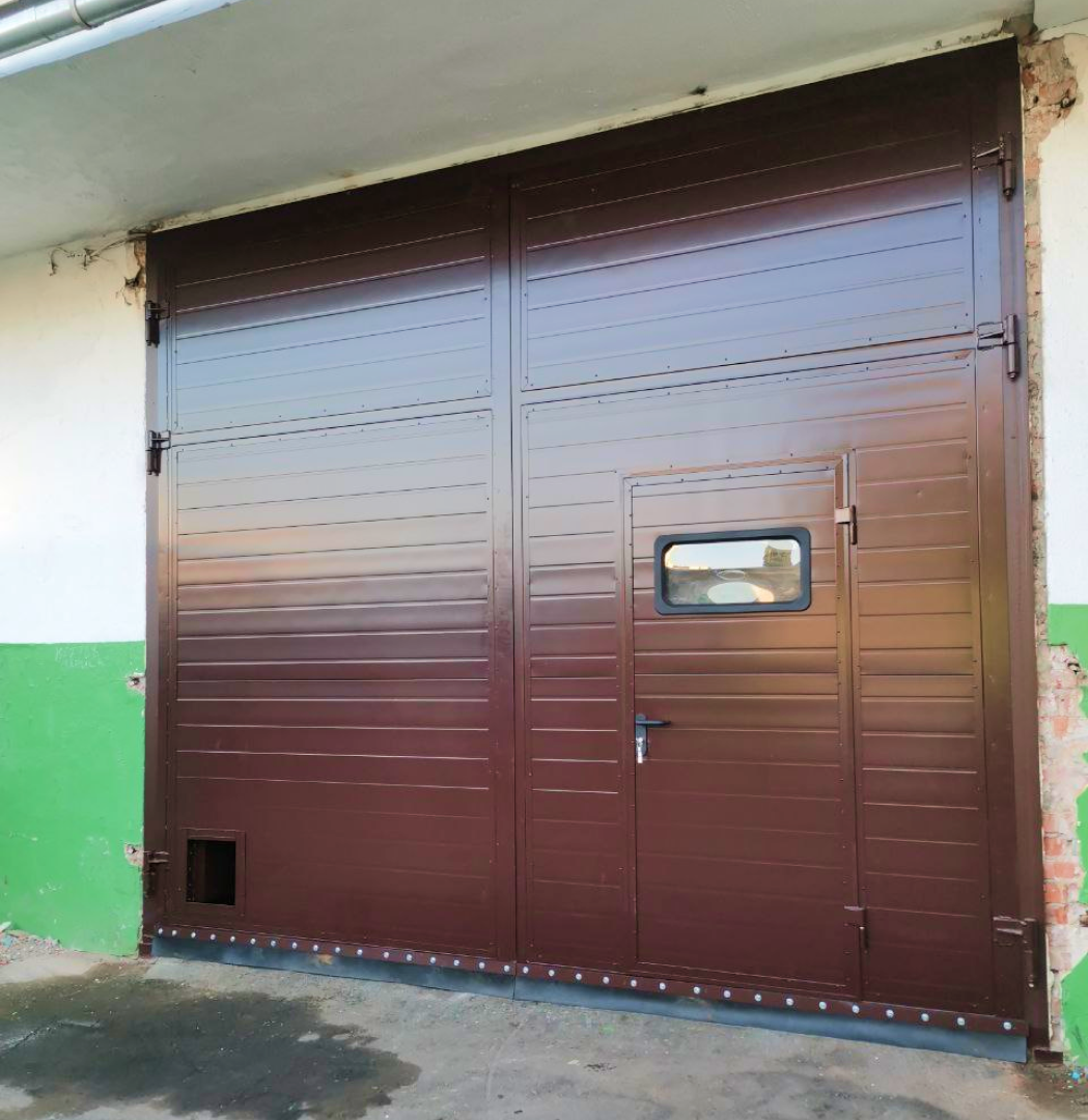 Промышленные распашные ворота