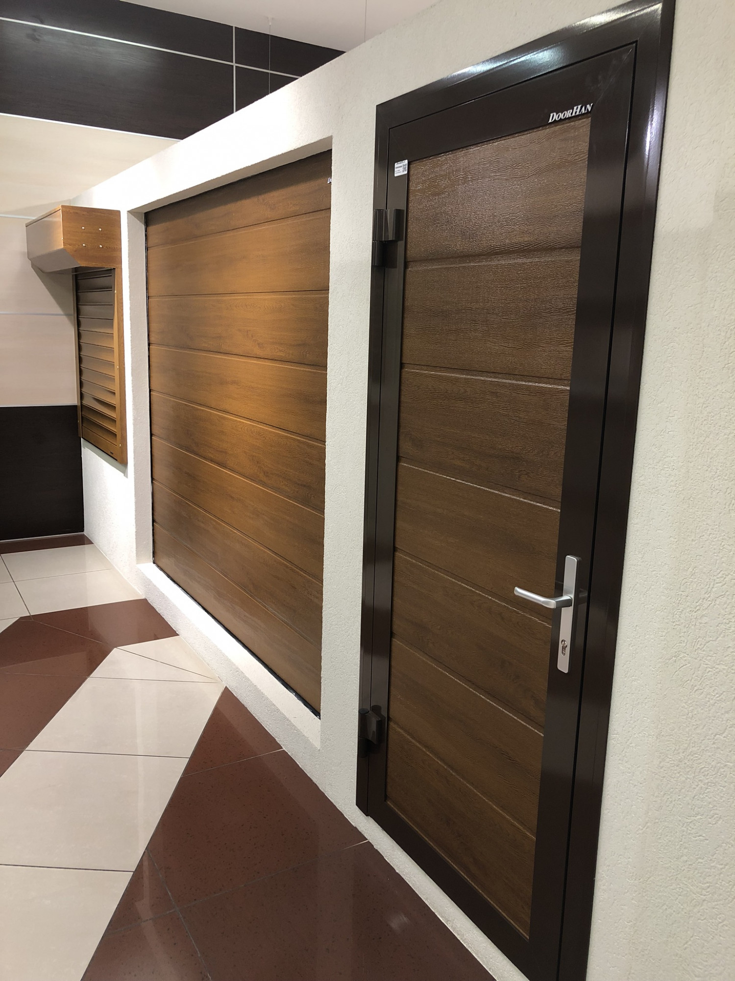 Секционные ворота от ТЕХНОГРАД