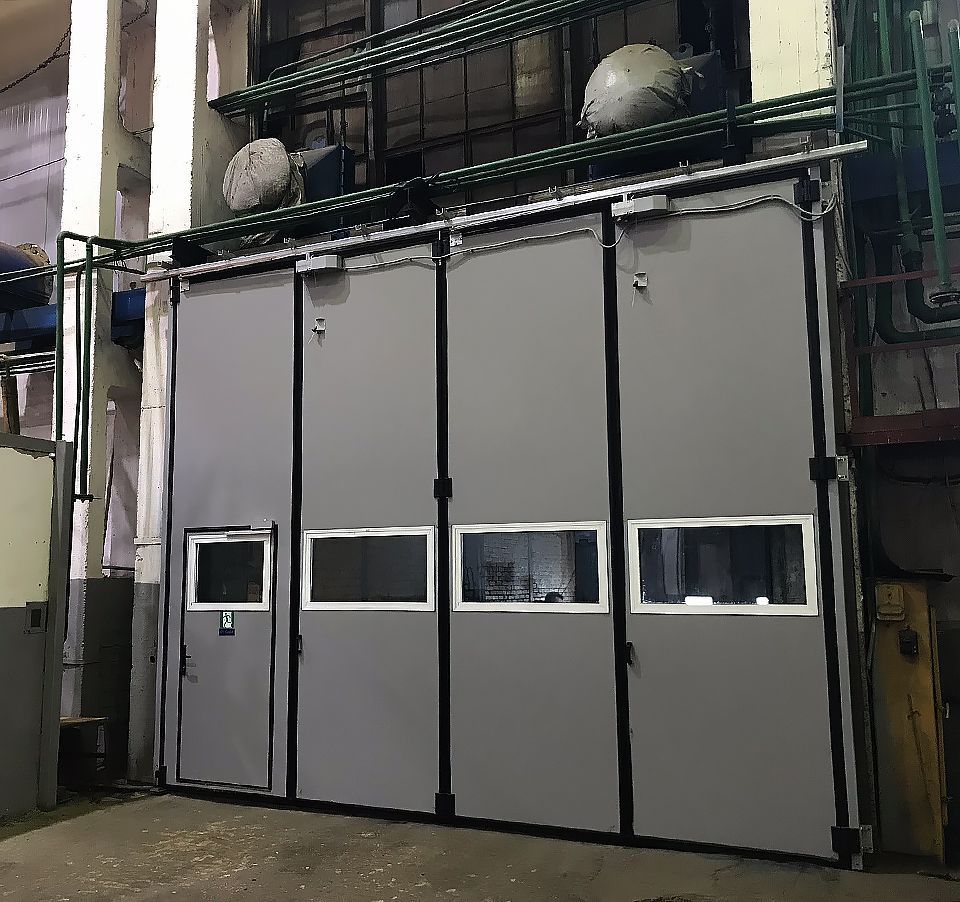 Складчатые ворота производства ТЕХНОГРАД