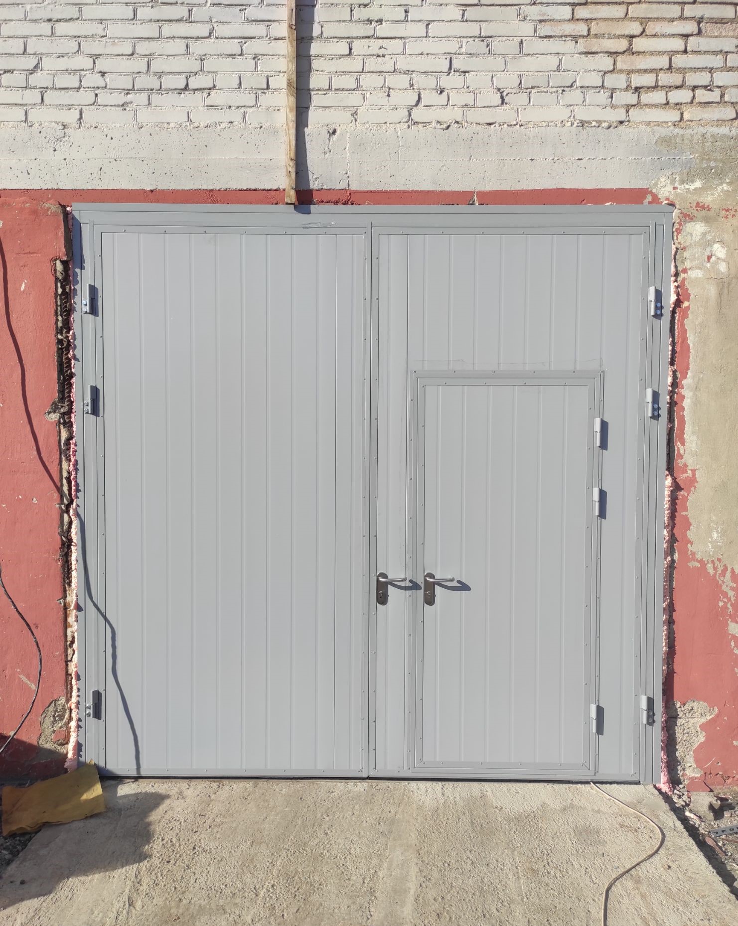 Ворота противопожарные распашные EI60 с калиткой