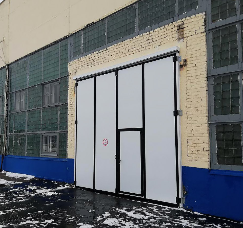 Промышленные складчатые ворота Техноград в Могилеве