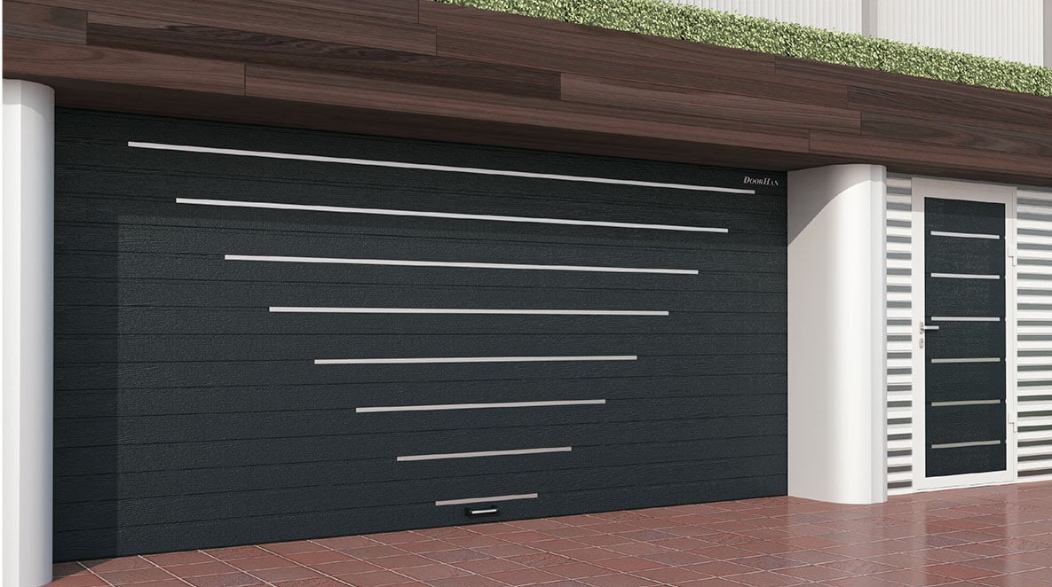 Ворота с декоративной вставкой алюминиевых молдингов.jpg Ворота с декоративной вставкой алюминиевых молдингов.jpg