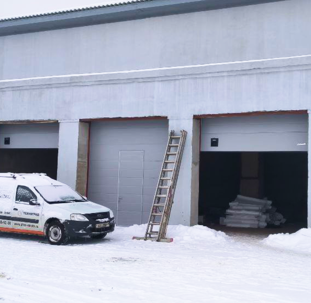 Промышленные ворота секционные 3200х3600.png