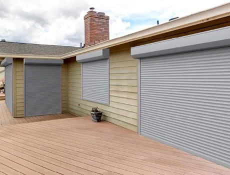 Роллеты на витрины и двери